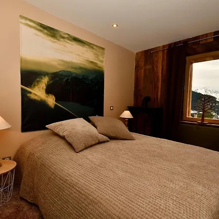 Charming With Balcony And Great View - - K2 *